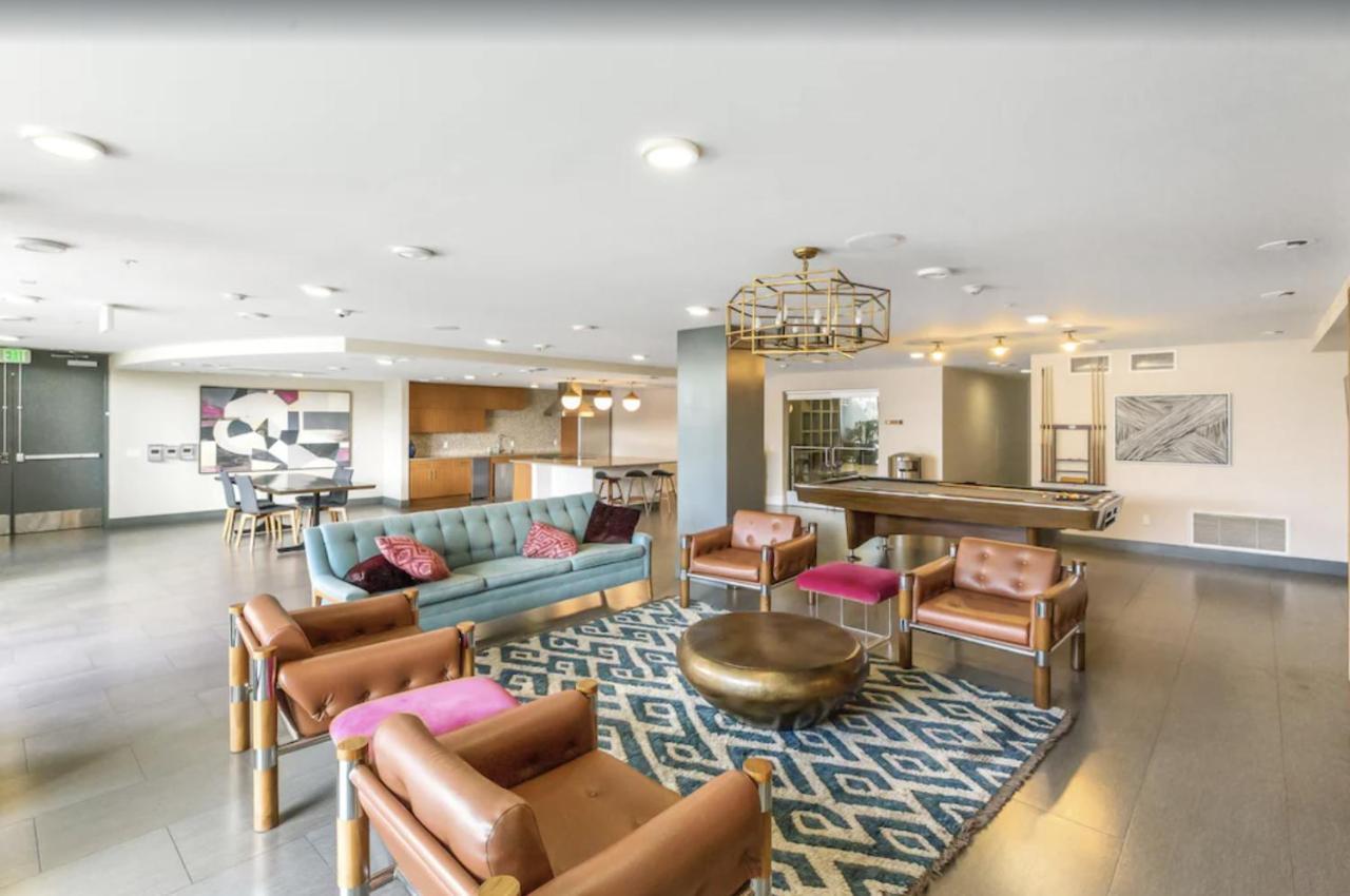 Centrally Located Apartments With Free Parking Γκλέντεϊλ Εξωτερικό φωτογραφία